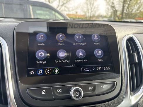 Used 2024 Chevrolet Equinox LT FWD image 18