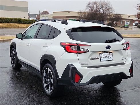 Used 2024 Subaru Crosstrek 2.5i Limited w/ Crosstrek Mirror Package image 3