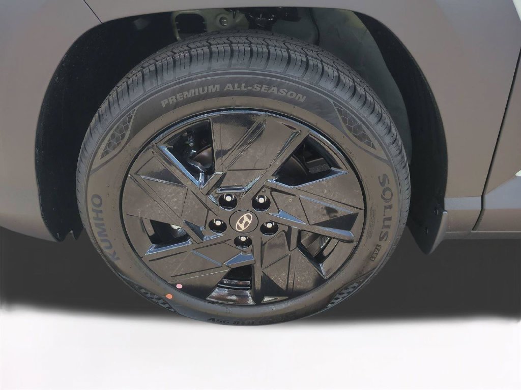 Used 2027 Hyundai Kona SEL Sport FWD image 11