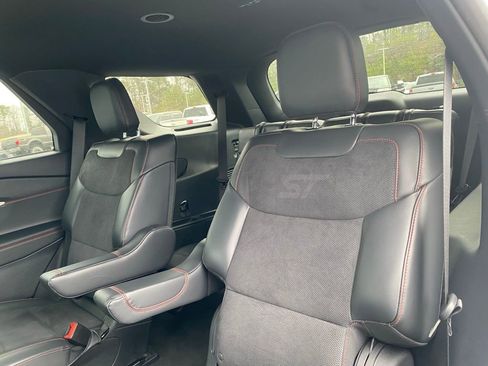 New 2025 Ford Explorer ST image 29