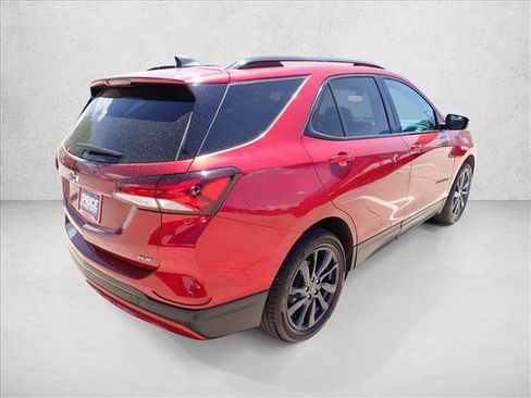 Used 2024 Chevrolet Equinox RS FWD image 4