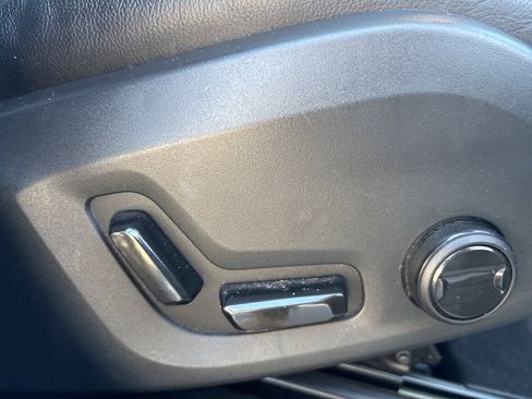 Certified 2023 Volvo XC60 B5 Core w/ Climate Package image 35