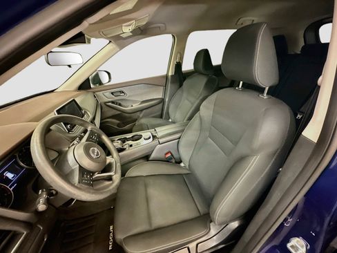 Used 2023 Nissan Rogue S AWD/4WD image 13