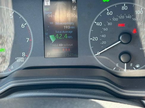 Used 2023 Toyota Corolla Cross AWD Hybrid image 30