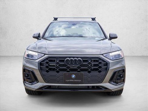Used 2025 Audi Q5 e Premium Plus AWD/4WD image 2