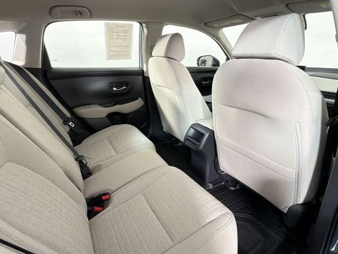 Used 2025 Honda HR-V LX image 28