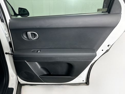 Used 2024 Hyundai Ioniq 5 SEL RWD image 30