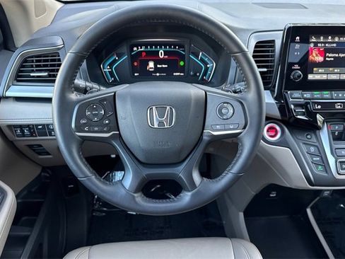 Certified 2024 Honda Odyssey EX-L image 16