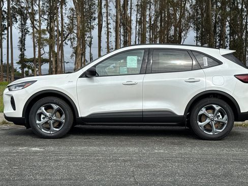 New 2025 Ford Escape ST-Line w/ Equipment Group 301A image 2