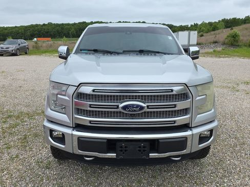 Used 2015 Ford F150 Platinum w/ Equipment Group 701A Luxury AWD/4WD image 2
