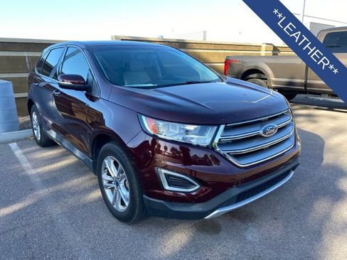 Used 2017 Ford Edge Titanium w/ Equipment Group 301A FWD image 5