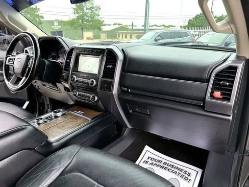Used 2018 Ford Expedition Platinum AWD/4WD image 47