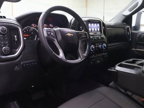 Used 2022 Chevrolet Silverado 3500 LT w/ Convenience Package image 18