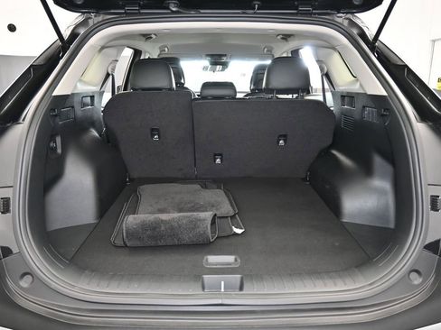 Used 2025 Kia Sportage EX image 39