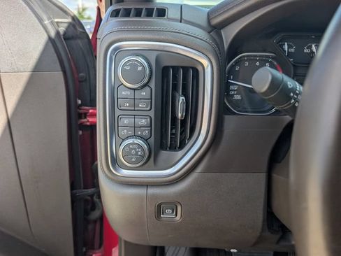 Used 2019 GMC Sierra 1500 SLT AWD/4WD image 11