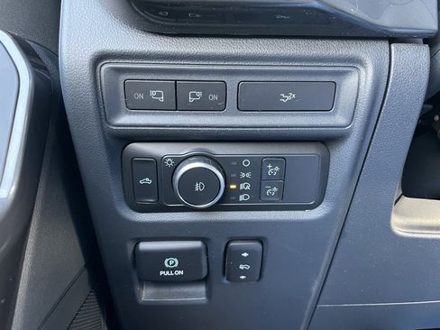 Used 2022 Ford F150 XLT w/ Equipment Group 302A High image 47