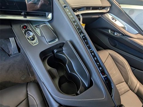 New 2025 Chevrolet Corvette Stingray Preferred Cpe w/ Z51 Performance Package image 10