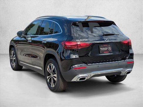 Used 2026 Mercedes-Benz GLA 250 image 9