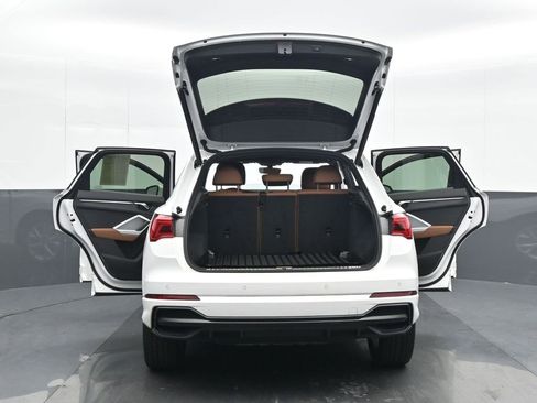 Used 2022 Audi Q3 2.0T Premium image 25