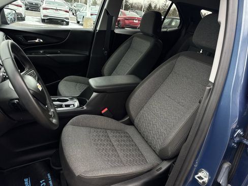 Certified 2024 Chevrolet Equinox LT w/ LPO, Floor Liner Package image 19