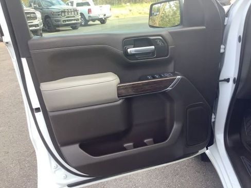 Used 2021 GMC Sierra 1500 SLE image 29