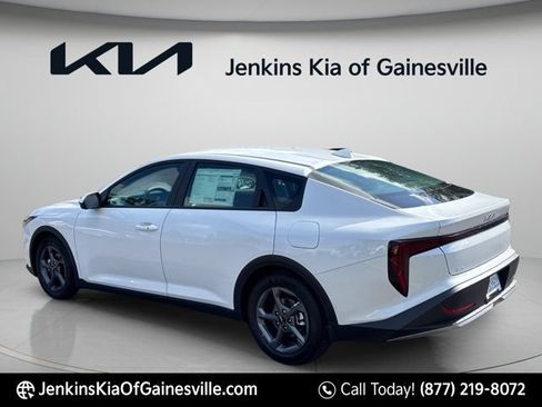New 2026 Kia K4 FWD image 5