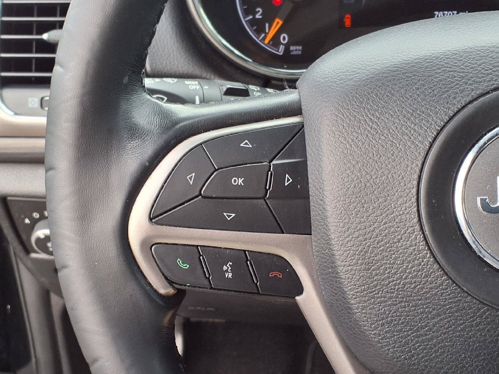 Used 2022 Jeep Grand Cherokee Laredo E RWD image 31