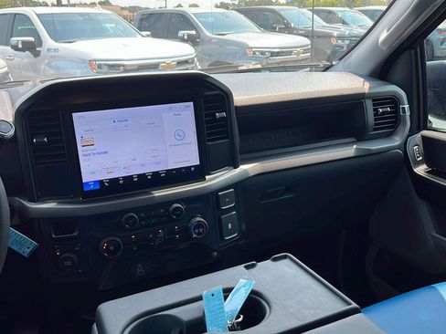 Used 2025 Ford F150 XL AWD/4WD image 9