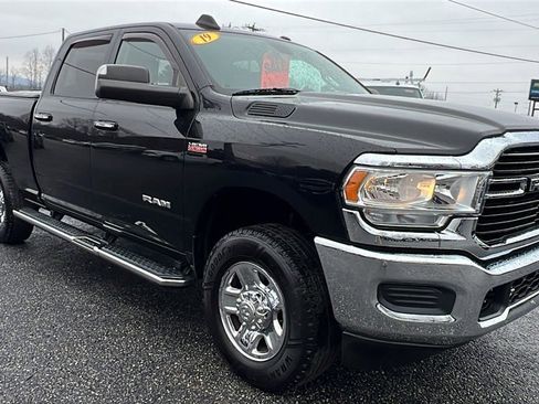 Used 2019 RAM 2500 Big Horn image 3