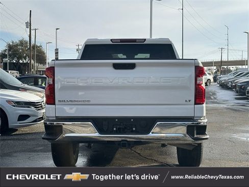 Certified 2022 Chevrolet Silverado 1500 LT image 5
