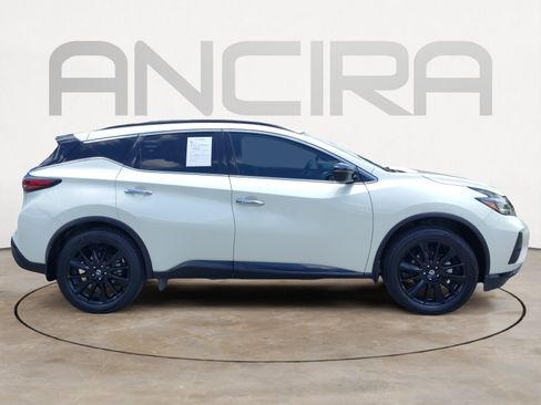 Used 2022 Nissan Murano SV w/ SV Midnight Edition Package FWD image 12