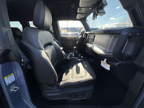 New 2025 Ford Bronco Outer Banks image 28