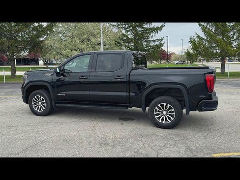 Certified 2023 GMC Sierra 1500 AT4 w/ AT4 Premium Package AWD/4WD image 34