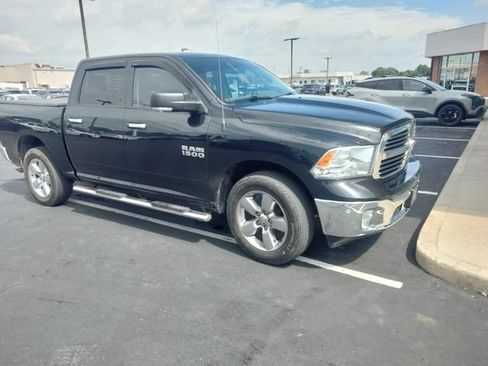 Used 2018 RAM 1500 Big Horn AWD/4WD image 2