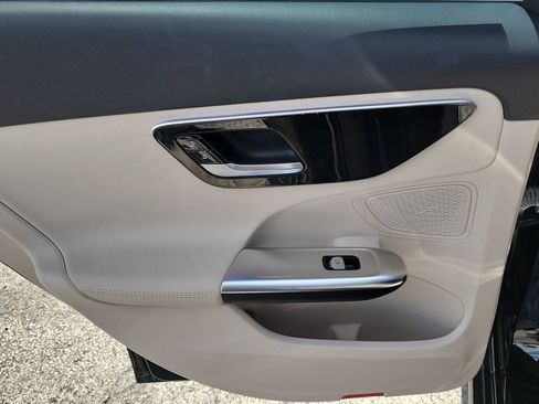 Certified 2023 Mercedes-Benz C 300 4MATIC Sedan image 12