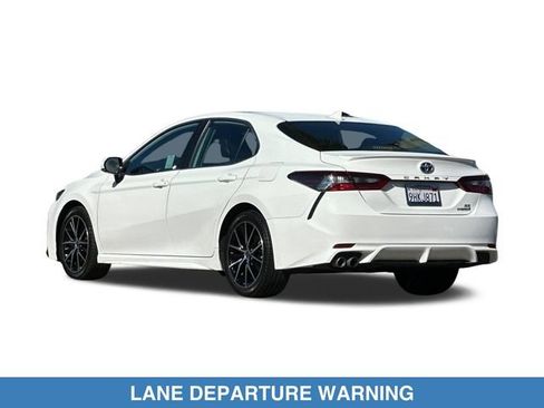 Used 2023 Toyota Camry SE w/ Audio Upgrade Package FWD image 8