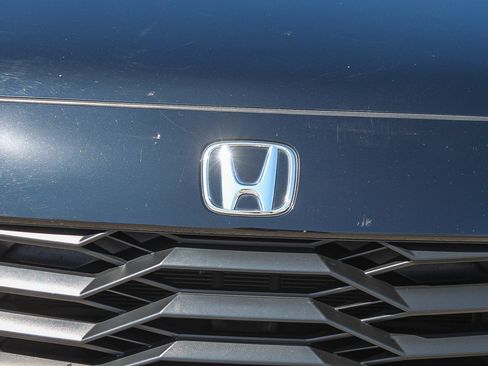 Used 2024 Honda HR-V Sport image 6