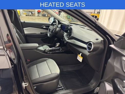 New 2026 Chevrolet Trax LT image 15