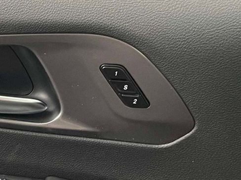 New 2026 Chrysler Pacifica Select image 40