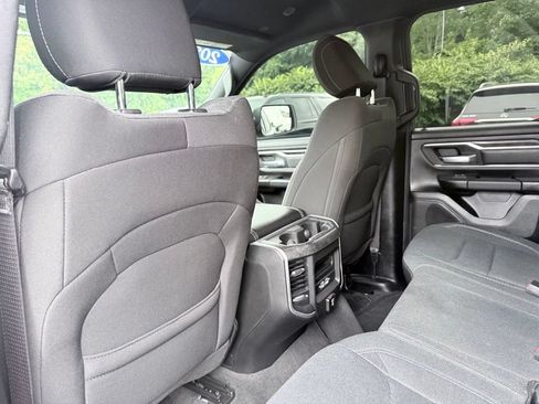 Used 2022 RAM 1500 Big Horn w/ Night Edition AWD/4WD image 23