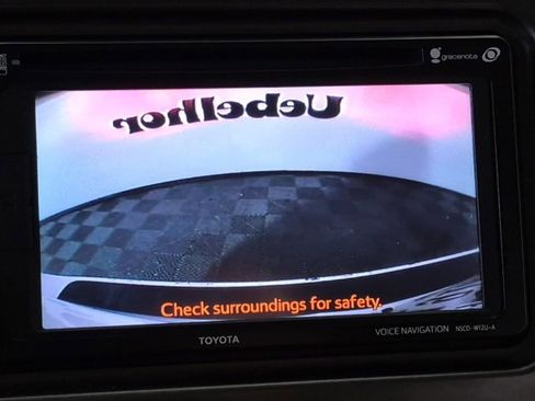 Used 2013 Toyota Sienna XLE image 20