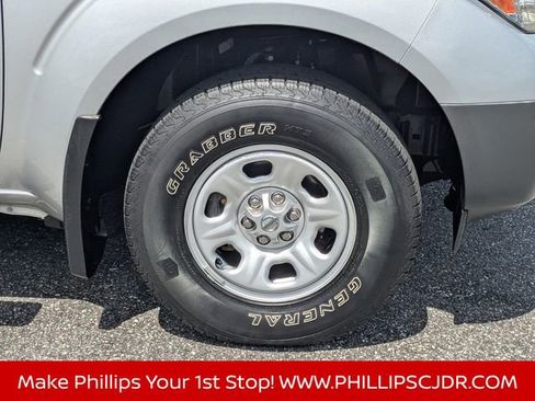 Used 2018 Nissan Frontier S RWD image 10
