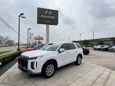 Used 2025 Hyundai Palisade SE image 8