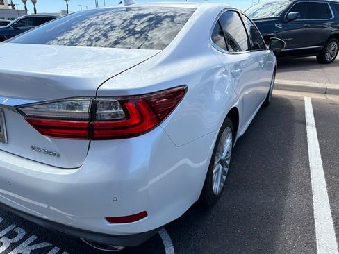Used 2016 Lexus ES 350 w/ Navigation System Package FWD image 6