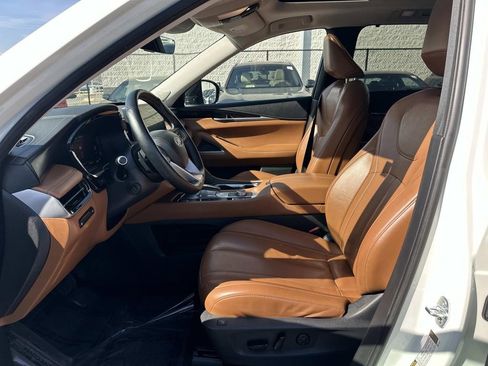 Used 2023 INFINITI QX60 Sensory image 26