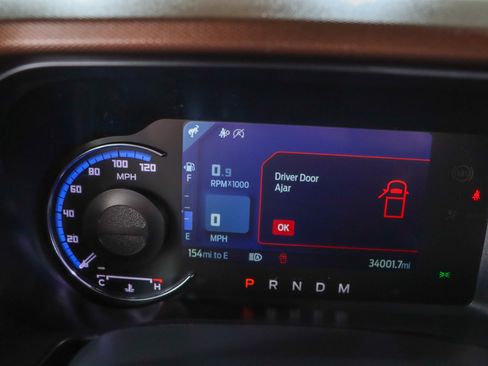 Used 2022 Ford Bronco Outer Banks AWD/4WD image 16