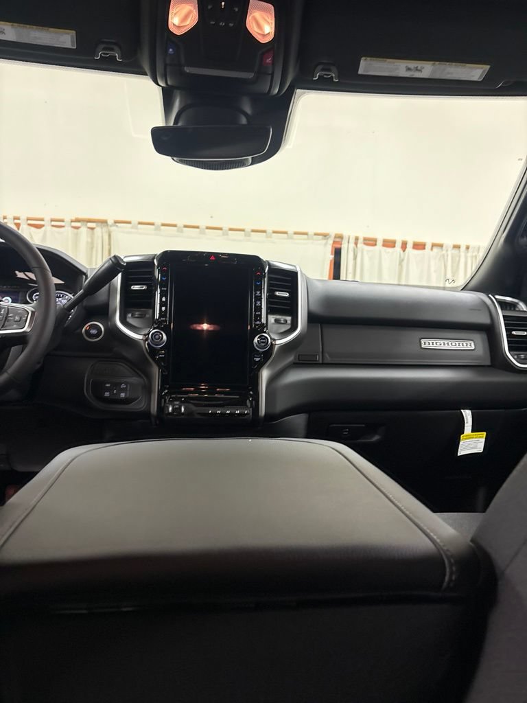 New 2026 RAM 2500 Big Horn AWD/4WD image 19