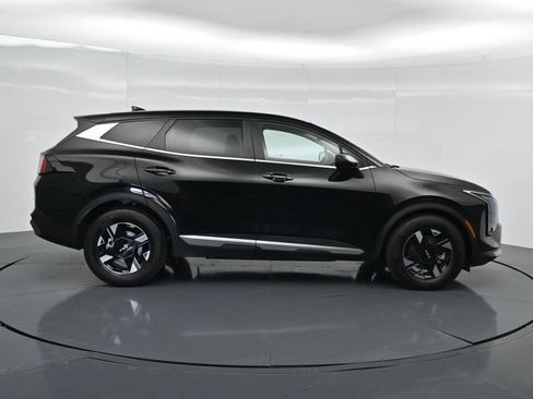 Used 2026 Kia Sportage LX FWD image 8