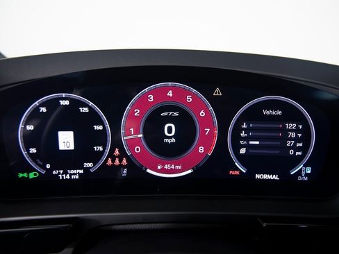 New 2026 Porsche Cayenne GTS image 19