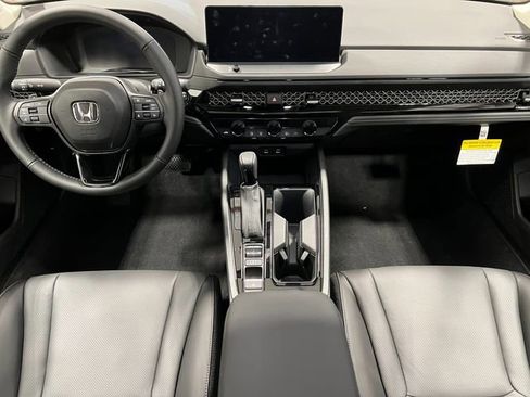New 2025 Honda Accord EX-L image 17